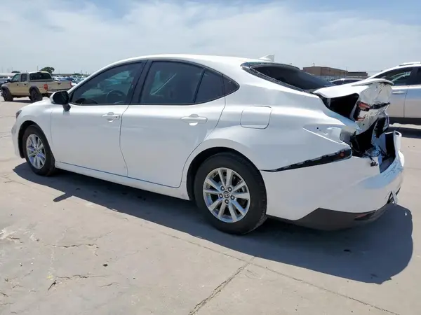 4T1DAACK2SU084315 2025 TOYOTA CAMRY - Image 2