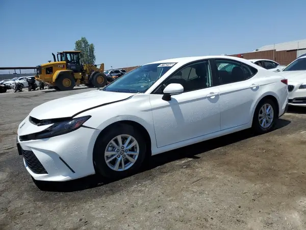 4T1DAACK2SU085741 2025 TOYOTA CAMRY - Image 1