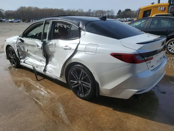 4T1DAACK2SU087165 2025 TOYOTA CAMRY - Image 2