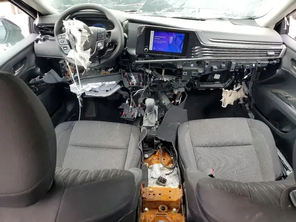 4T1DAACK2SU089644 2025 TOYOTA CAMRY - Image 8
