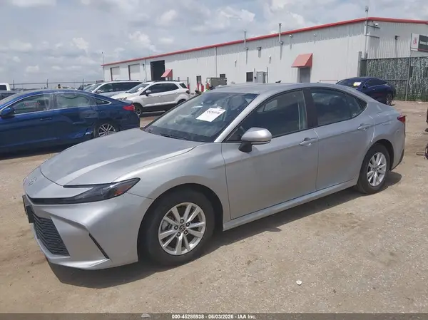 4T1DAACK2SU091796 2025 TOYOTA CAMRY - Image 2