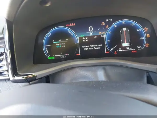 2025 TOYOTA CAMRY auction photo 6