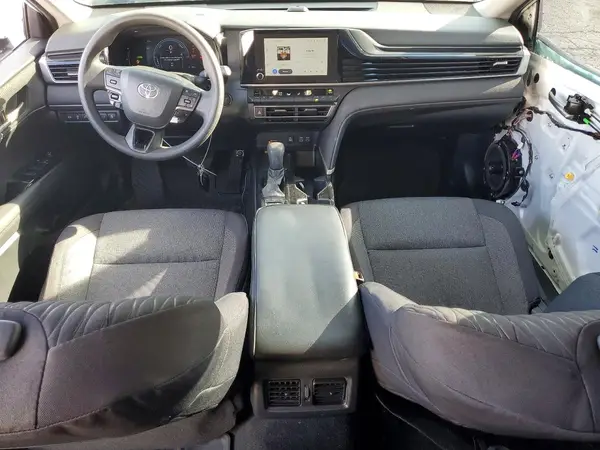 4T1DAACK2SU097422 2025 TOYOTA CAMRY - Image 8
