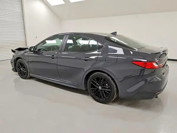 4T1DAACK2SU098246 2025 TOYOTA CAMRY - Image 2