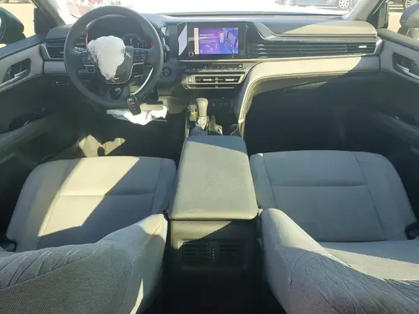 4T1DAACK2SU098473 2025 TOYOTA CAMRY - Image 8