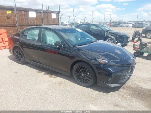 4T1DAACK2SU099963 2025 TOYOTA CAMRY - Image 1