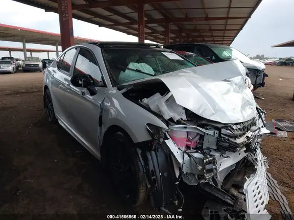 4T1DAACK2SU103770 2025 TOYOTA CAMRY - Image 1