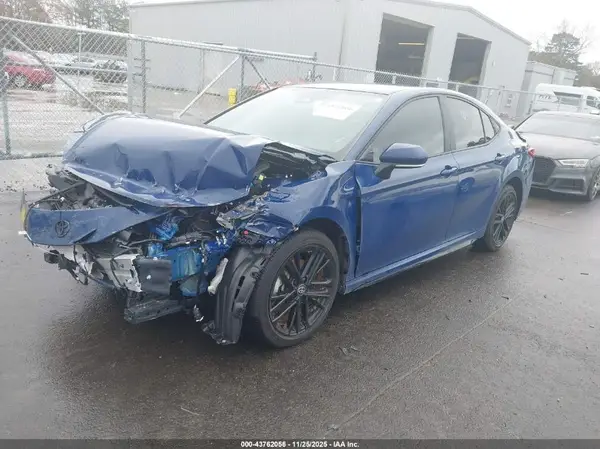 4T1DAACK2SU104935 2025 TOYOTA CAMRY - Image 2