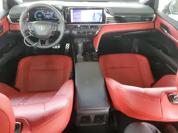 4T1DAACK2SU107527 2025 TOYOTA CAMRY - Image 8