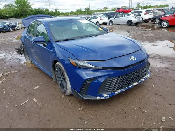 4T1DAACK2SU111092 2025 TOYOTA CAMRY - Image 1