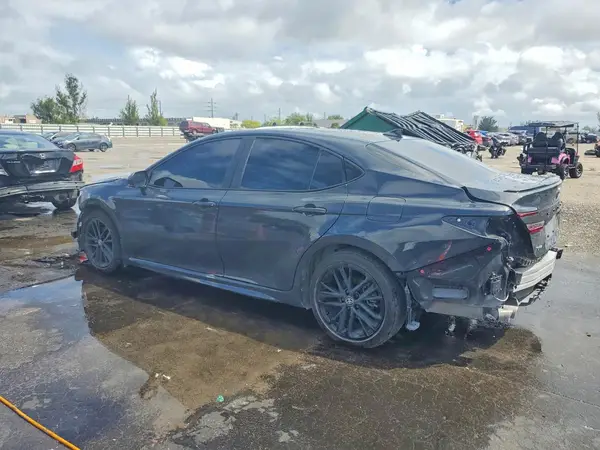 4T1DAACK2SU116437 2025 TOYOTA CAMRY - Image 2