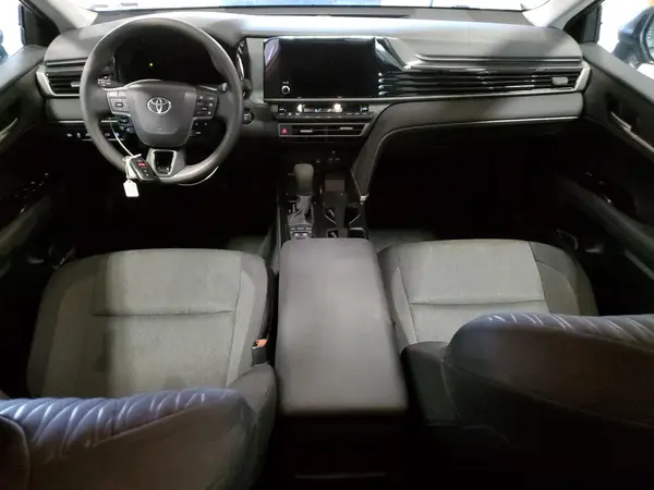 4T1DAACK2SU118558 2025 TOYOTA CAMRY - Image 8