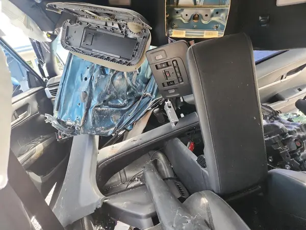 4T1DAACK2SU119970 2025 TOYOTA CAMRY - Image 8