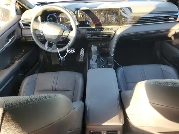 4T1DAACK2SU120665 2025 TOYOTA CAMRY - Image 8