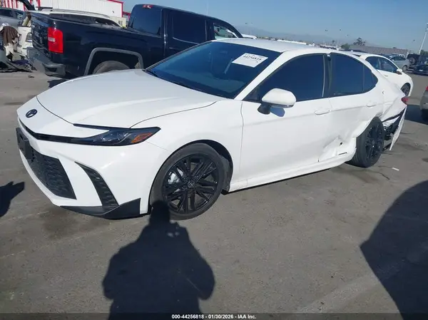 4T1DAACK2SU120732 2025 TOYOTA CAMRY - Image 2