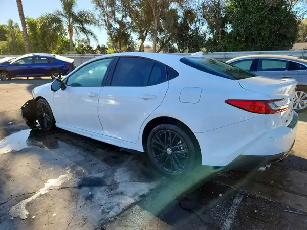 4T1DAACK2SU124182 2025 TOYOTA CAMRY - Image 2