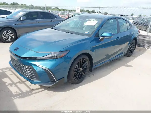4T1DAACK2SU127616 2025 TOYOTA CAMRY - Image 2