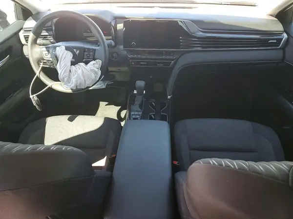 4T1DAACK2SU128409 2025 TOYOTA CAMRY - Image 8