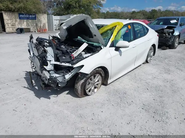 4T1DAACK2SU129690 2025 TOYOTA CAMRY - Image 2