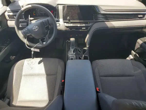 4T1DAACK2SU130435 2025 TOYOTA CAMRY - Image 8