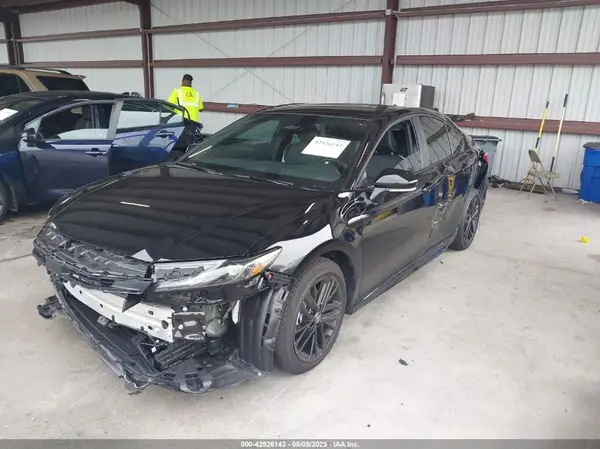 4T1DAACK2SU132931 2025 TOYOTA CAMRY - Image 2