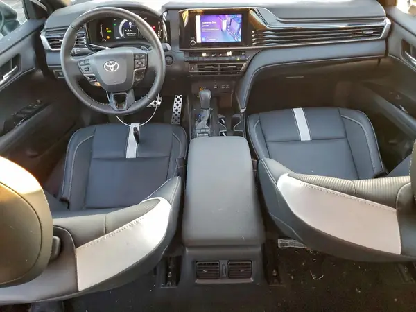 4T1DAACK2SU133254 2025 TOYOTA CAMRY - Image 8