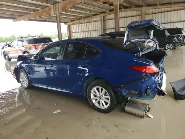 4T1DAACK2SU135036 2025 TOYOTA CAMRY - Image 2