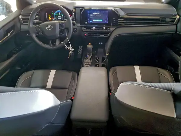 4T1DAACK2SU139961 2025 TOYOTA CAMRY - Image 8