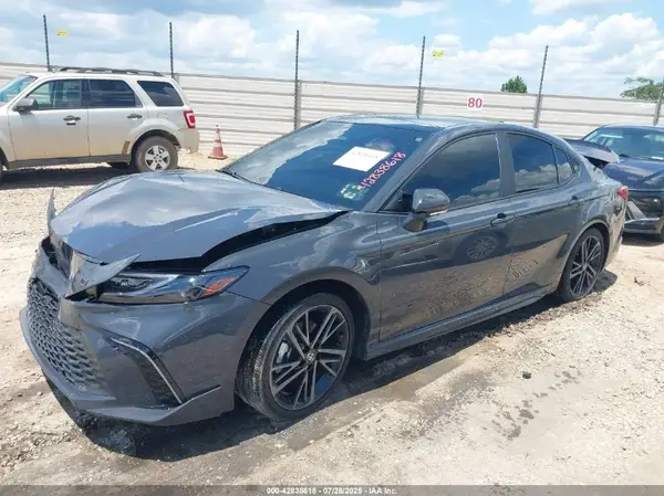 4T1DAACK2SU140804 2025 TOYOTA CAMRY - Image 2