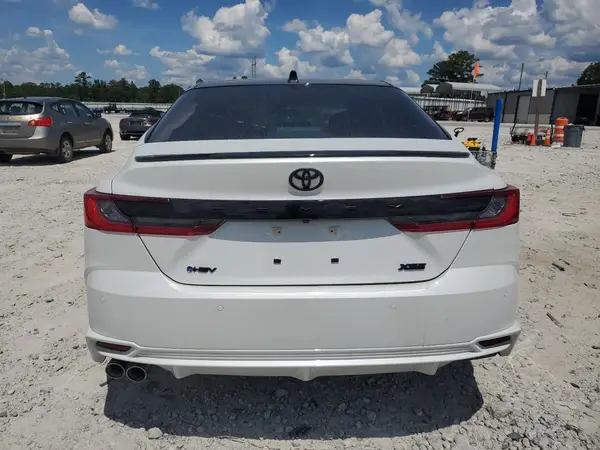 2025 TOYOTA CAMRY auction photo 6
