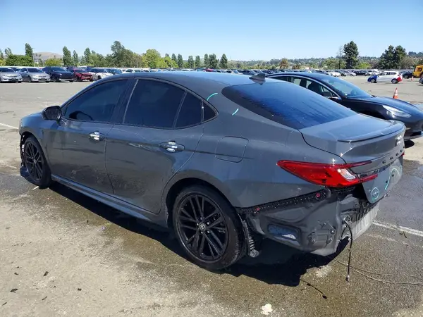 4T1DAACK2SU153097 2025 TOYOTA CAMRY - Image 2