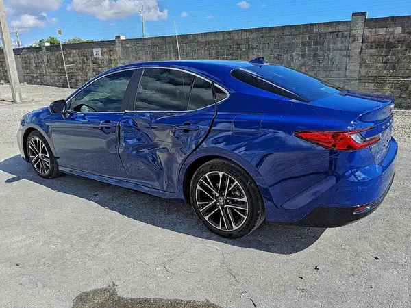 4T1DAACK2SU156713 2025 TOYOTA CAMRY - Image 2