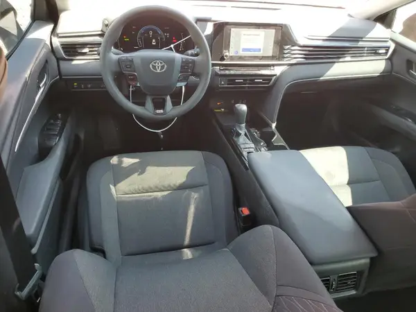 4T1DAACK2SU158476 2025 TOYOTA CAMRY - Image 8