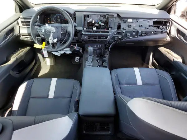 4T1DAACK2SU169137 2025 TOYOTA CAMRY - Image 8