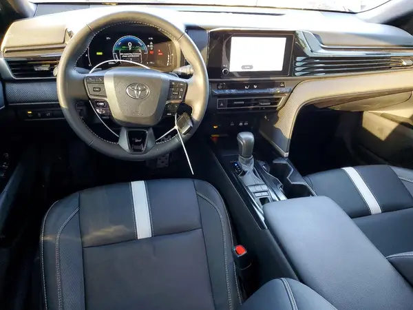 4T1DAACK2SU177108 2025 TOYOTA CAMRY - Image 8