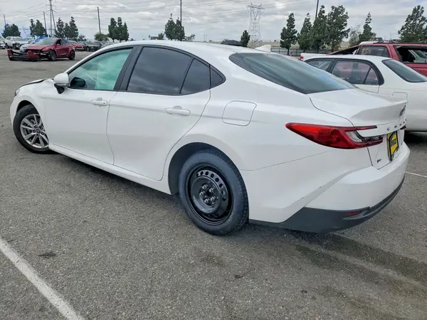 4T1DAACK2SU184642 2025 TOYOTA CAMRY - Image 2