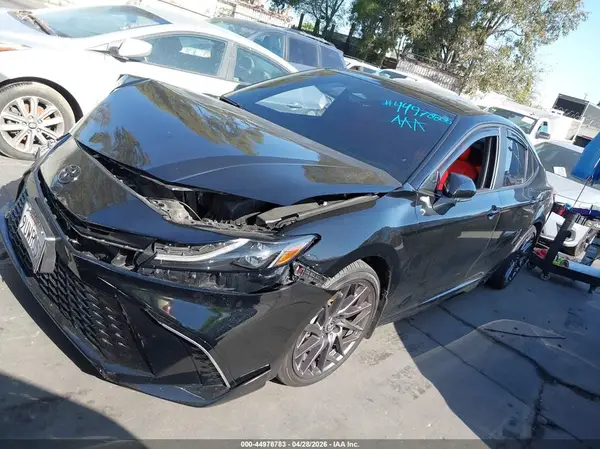 4T1DAACK2SU185998 2025 TOYOTA CAMRY - Image 2