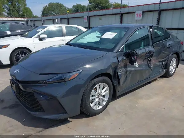 4T1DAACK2SU187556 2025 TOYOTA CAMRY - Image 2