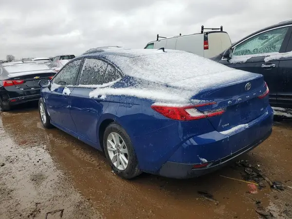 4T1DAACK2SU187802 2025 TOYOTA CAMRY - Image 2