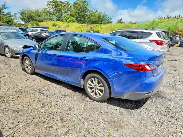 4T1DAACK2SU195043 2025 TOYOTA CAMRY - Image 2