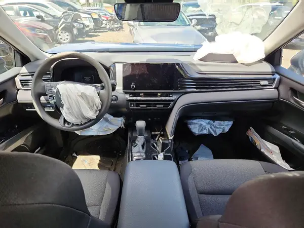 4T1DAACK2SU195043 2025 TOYOTA CAMRY - Image 8