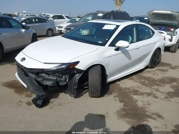 4T1DAACK2SU195382 2025 TOYOTA CAMRY - Image 2