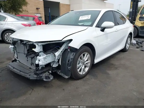 4T1DAACK2SU203125 2025 TOYOTA CAMRY - Image 2