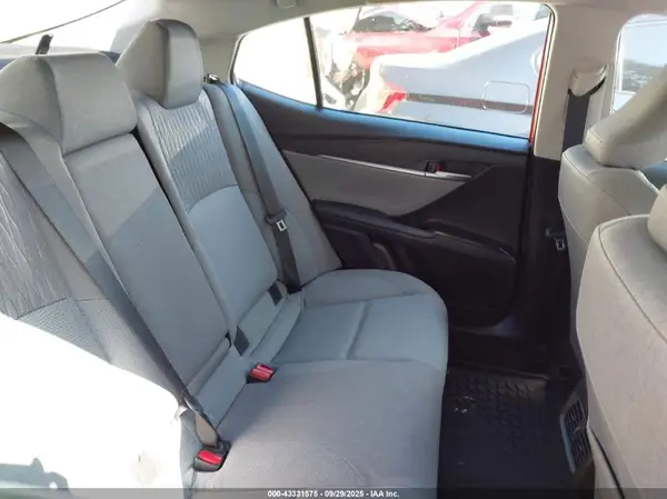 4T1DAACK2SU205098 2025 TOYOTA CAMRY - Image 8