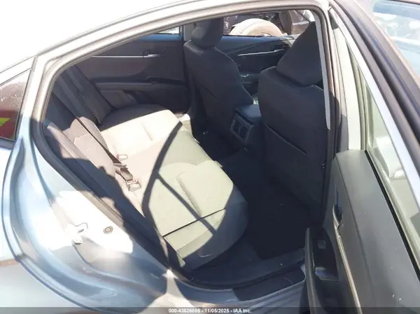 4T1DAACK2SU205392 2025 TOYOTA CAMRY - Image 8