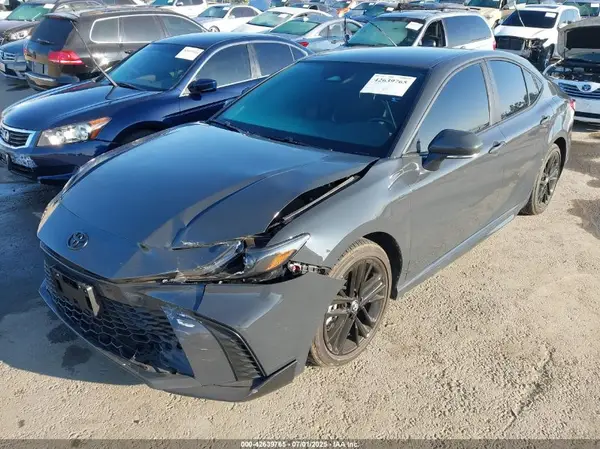 4T1DAACK2SU506213 2025 TOYOTA CAMRY - Image 2