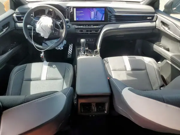 4T1DAACK2SU511685 2025 TOYOTA CAMRY - Image 8