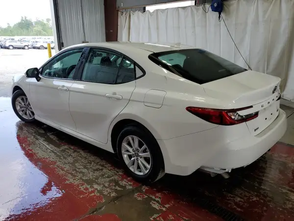 4T1DAACK2SU512805 2025 TOYOTA CAMRY - Image 2