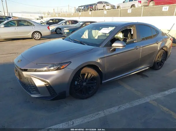 4T1DAACK2SU512819 2025 TOYOTA CAMRY - Image 2