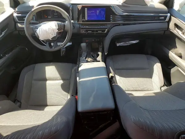 4T1DAACK2SU514411 2025 TOYOTA CAMRY - Image 8